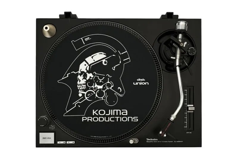 kojima-productions-pop-up-au-shibuya-parco/carousel-12.jpg