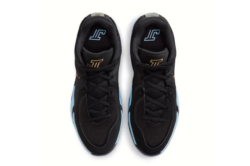 la-jordan-tatum-4-se-refait-une-beaute-en-noirbleu-glace/carousel-4.jpg
