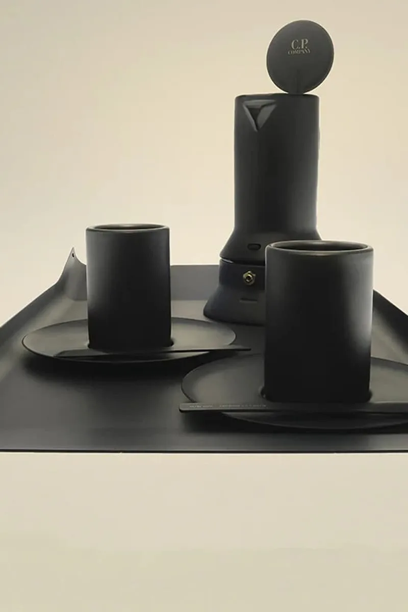 la-rencontre-du-style-et-du-design-cp-company-et-alessi/carousel-14.jpg