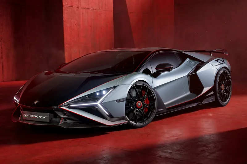 La Lamborghini Revuelto SV, la sportive radicale la plus intelligente sur circuit