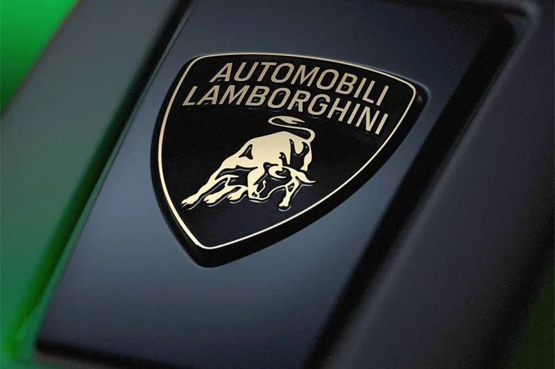 lamborghini-x-xerjoff-parfums-entre-luxe-et-innovation/carousel-5.jpg