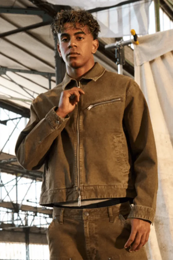 Collaboration entre Lamine Yamal et American Eagle : football, denim et Barcelone