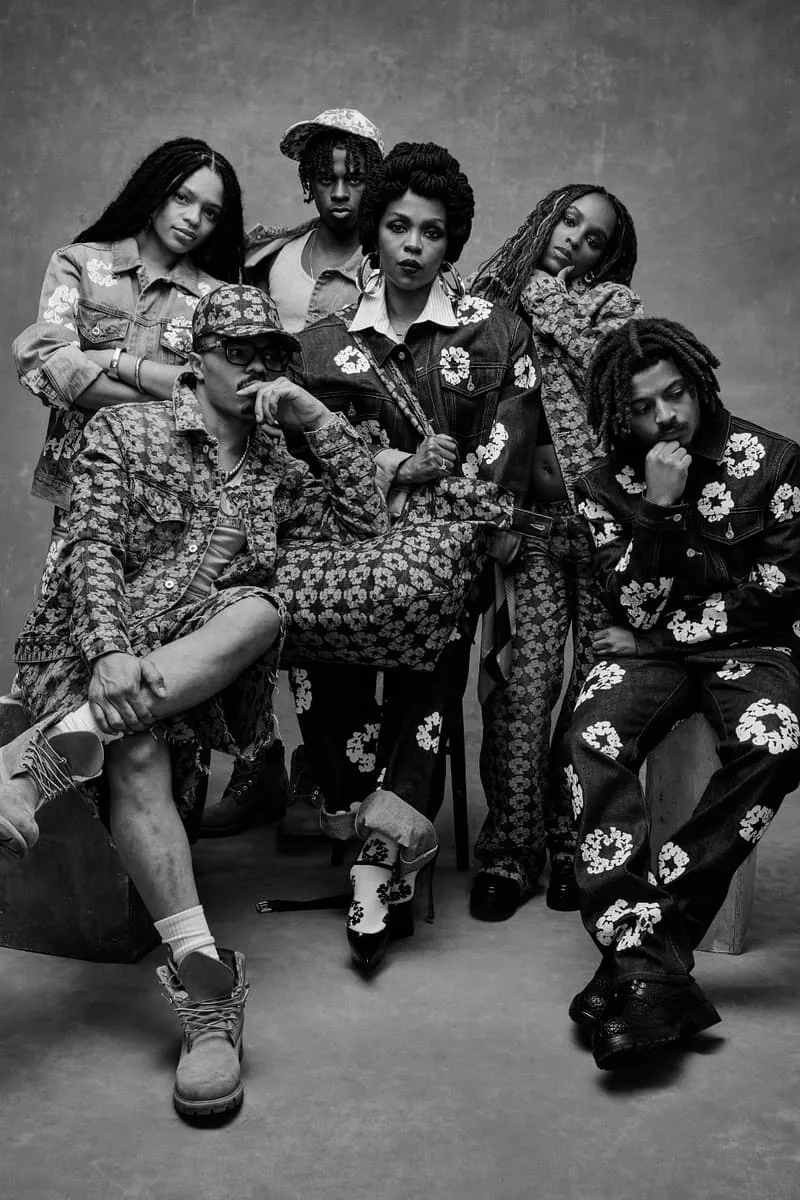 lauryn-hill-et-sa-famille-egeries-de-denim-tears-pour-lete-2026/carousel-1.jpg