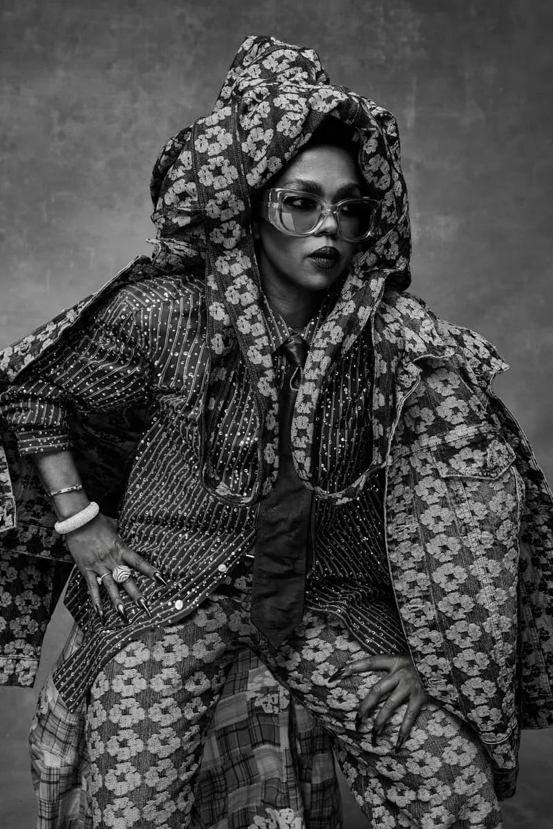lauryn-hill-et-sa-famille-egeries-de-denim-tears-pour-lete-2026/carousel-2.jpg