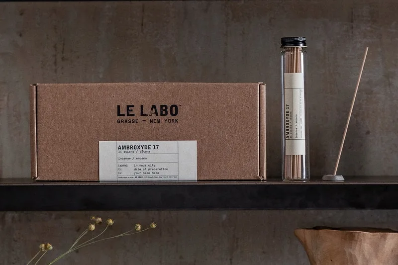 le-labo-une-collection-encens-et-soin-revelee/carousel-1.jpg
