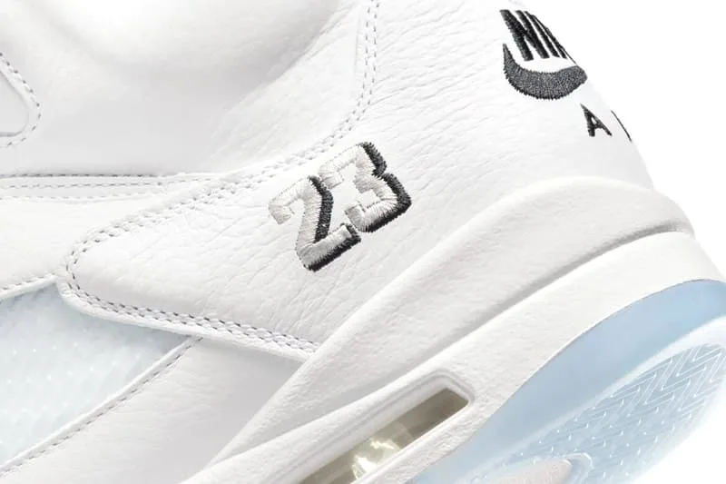 le-retour-annonce-de-la-air-jordan-5-white-metallic-avec-details-initiaux/carousel-8.jpg