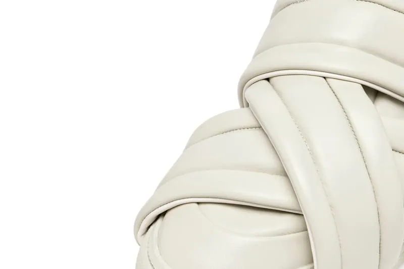 le-retour-des-sneakers-future-de-maison-margiela/carousel-10.jpg