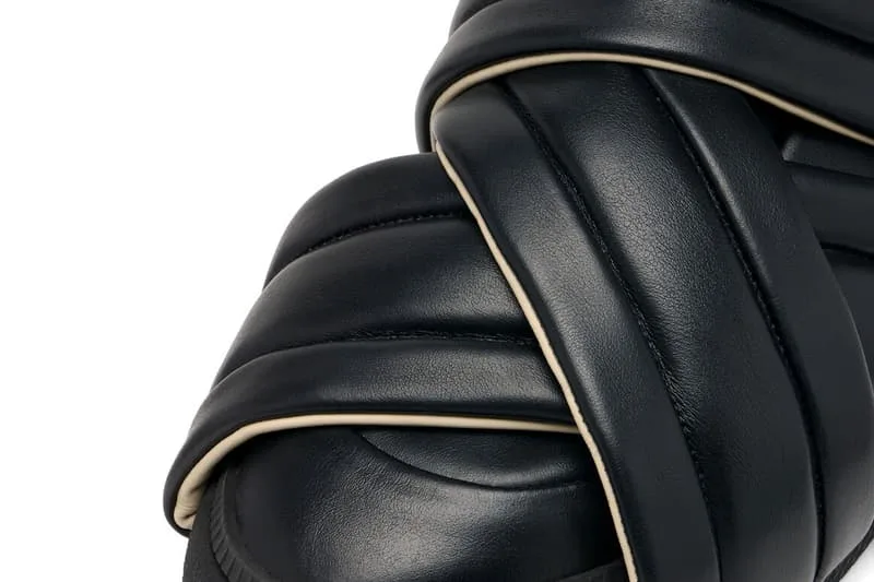 le-retour-des-sneakers-future-de-maison-margiela/carousel-5.jpg