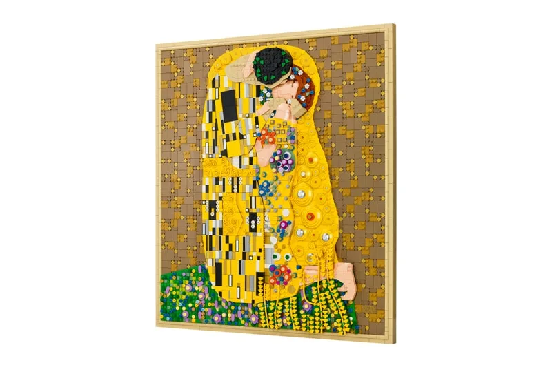 lego-klimt-the-kiss-une-oeuvre-en-briques-dorees-ambitieuse/carousel-2.jpg