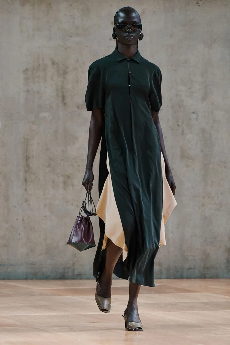 lemaire-ss27-un-idealisme-decontracte-a-paris/carousel-8.jpg