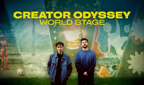 Deux personnes devant des arrière-plans artistiques avec texte Creator Odyssey World Stage.