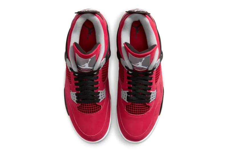 les-air-jordan-4-toro-bravo-font-leur-grand-retour/carousel-4.jpg