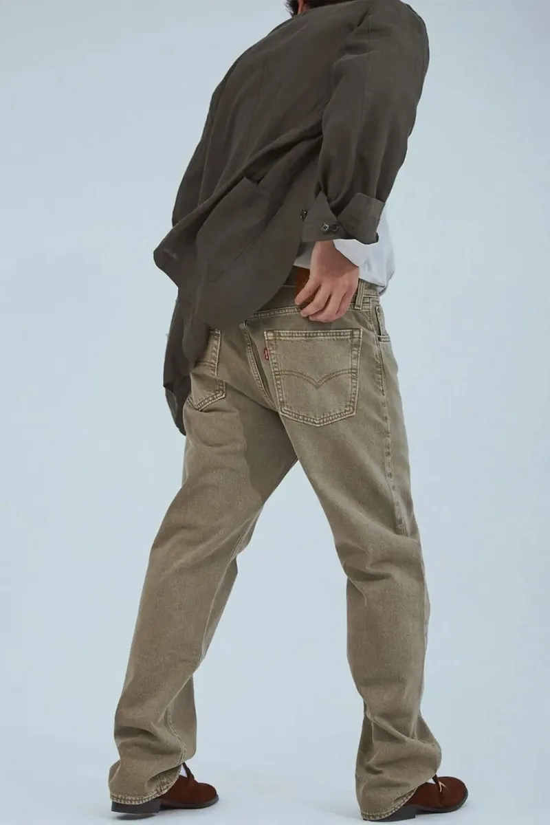 levis-et-urban-research-une-capsule-denim-ambitieuse/carousel-10.jpg
