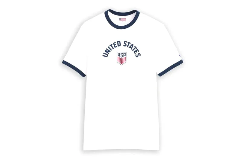 levis-une-collection-retro-pour-la-coupe-du-monde-2026/carousel-2.jpg