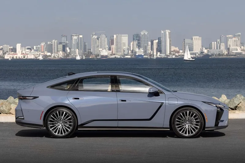 lexus-es-350e-luxe-abordable-facon-rolls-royce/carousel-5.jpg