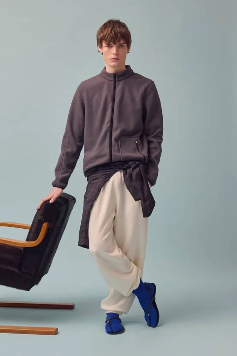 literary-sport-chaleur-et-performance-en-fw26/carousel-1.jpg