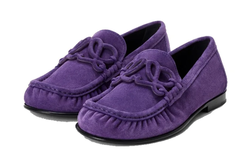 loewe-double-l-loafer-une-signature-discrete/carousel-7.jpg