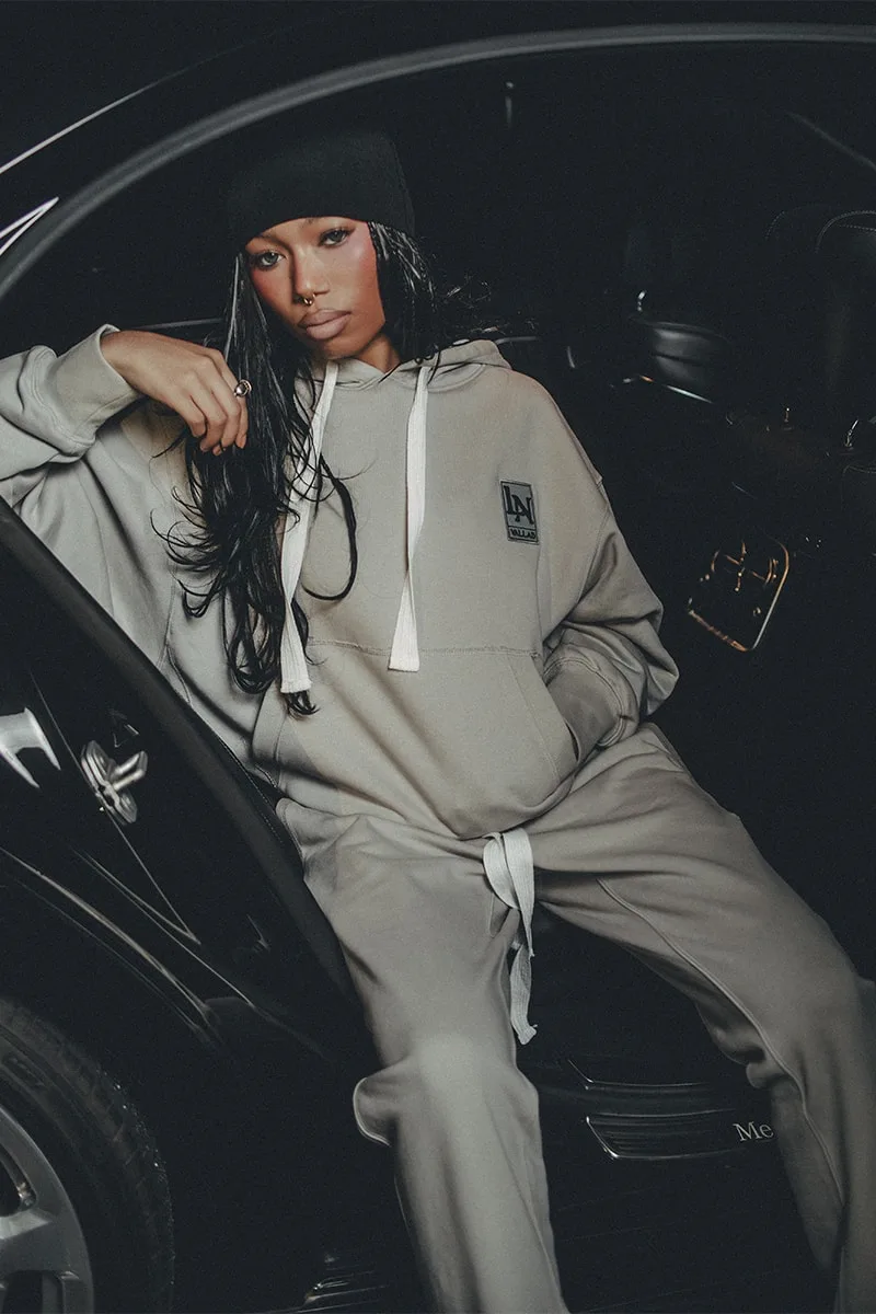 LONER et VALLAD lancent leur deuxième collection capsule en uniforme