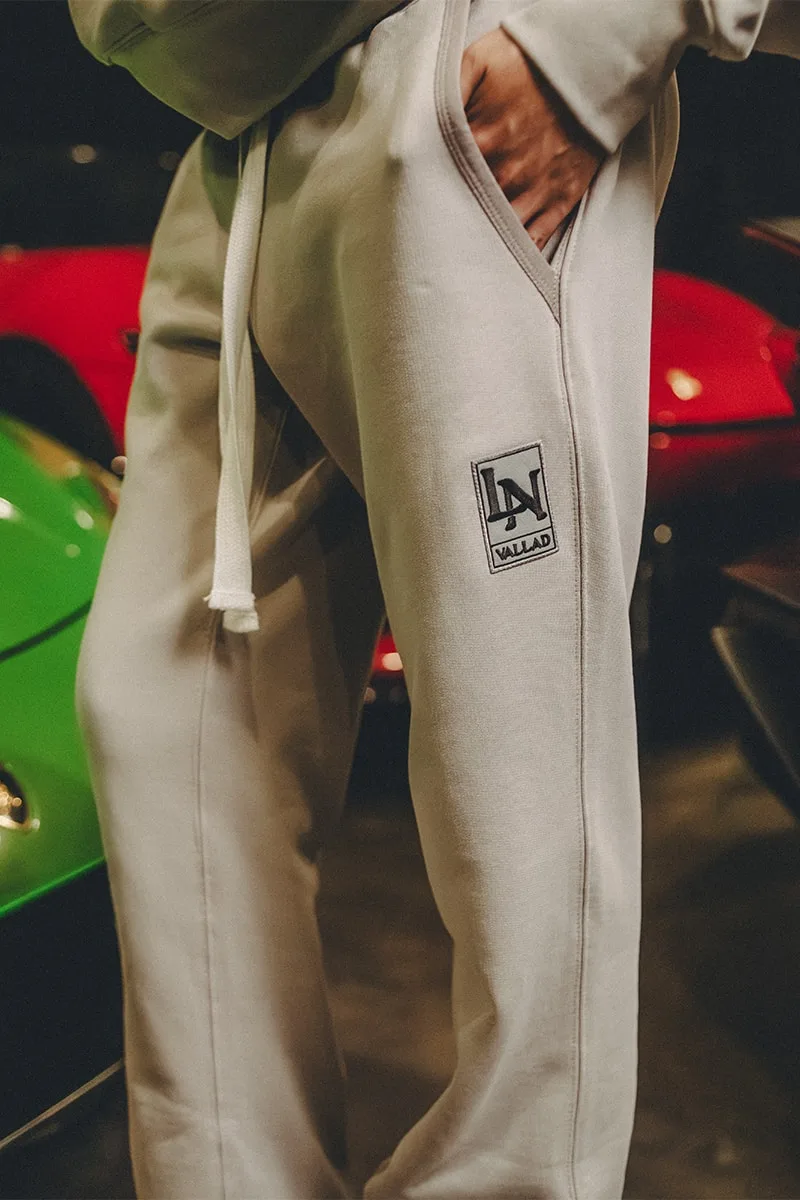 LONER et VALLAD lancent leur deuxième collection capsule en uniforme