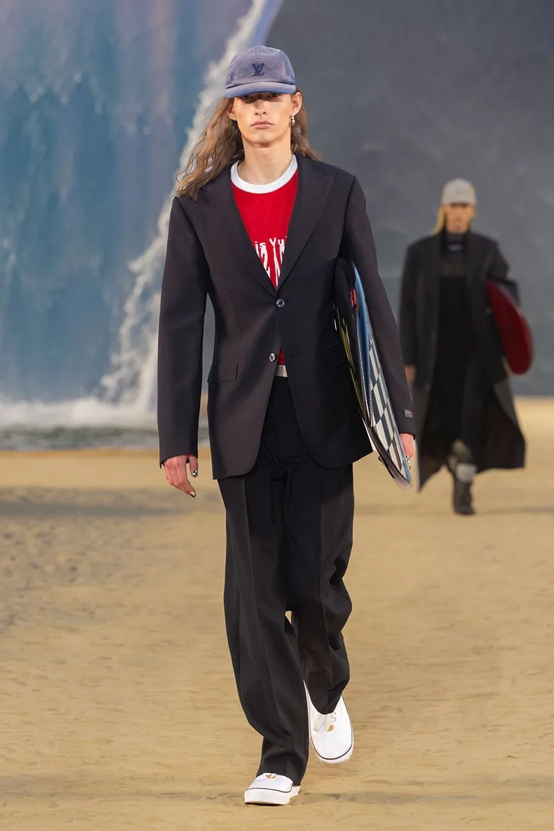 louis-vuitton-ss27-pharrell-surfe-sur-la-mode/carousel-5.jpg