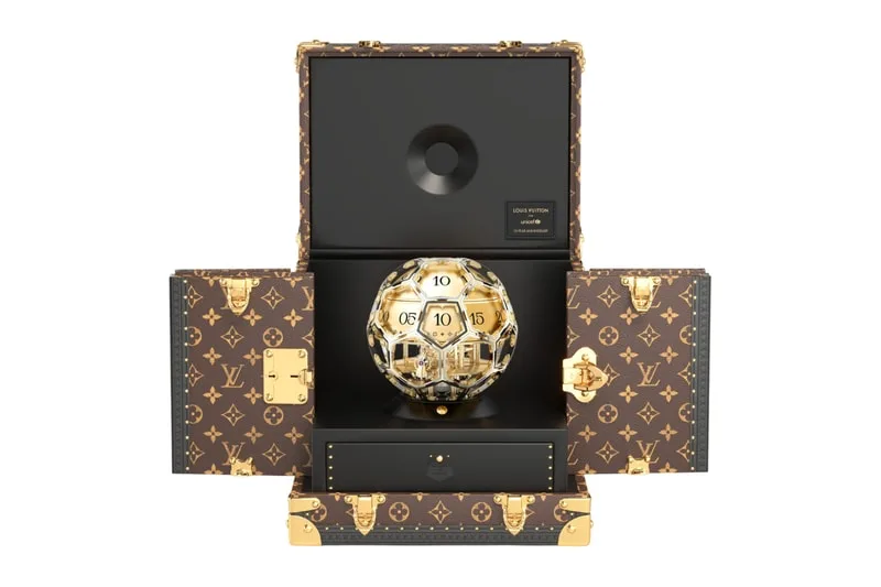louis-vuitton-un-chef-doeuvre-horloger-inedit-pour-lunicef/carousel-8.jpg