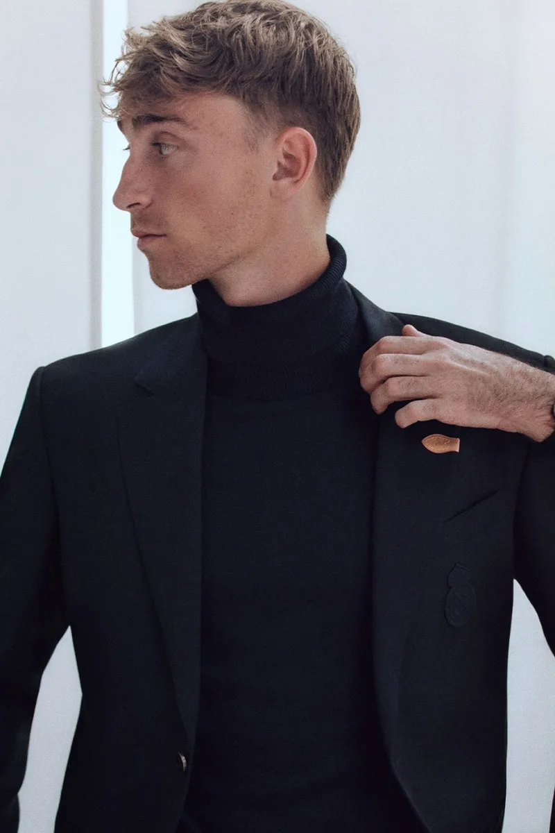 louis-vuitton-x-real-madrid-lelegance-selon-pharrell/carousel-8.jpg