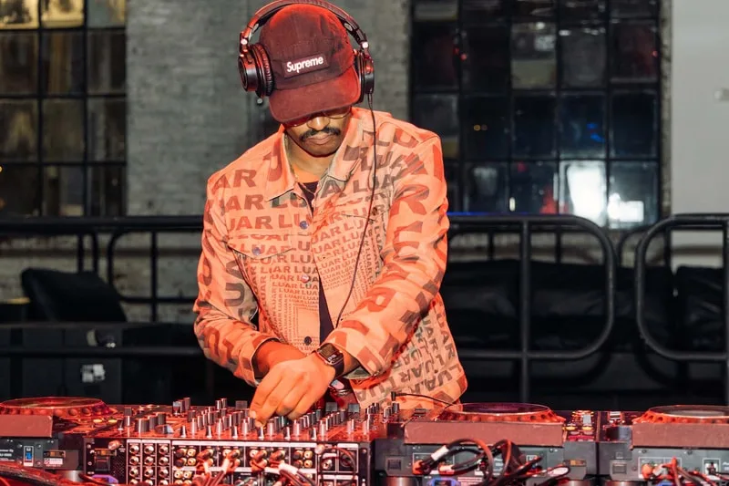 luar-x-lunazul-lafter-party-new-yorkaise-inoubliable/carousel-5.jpg