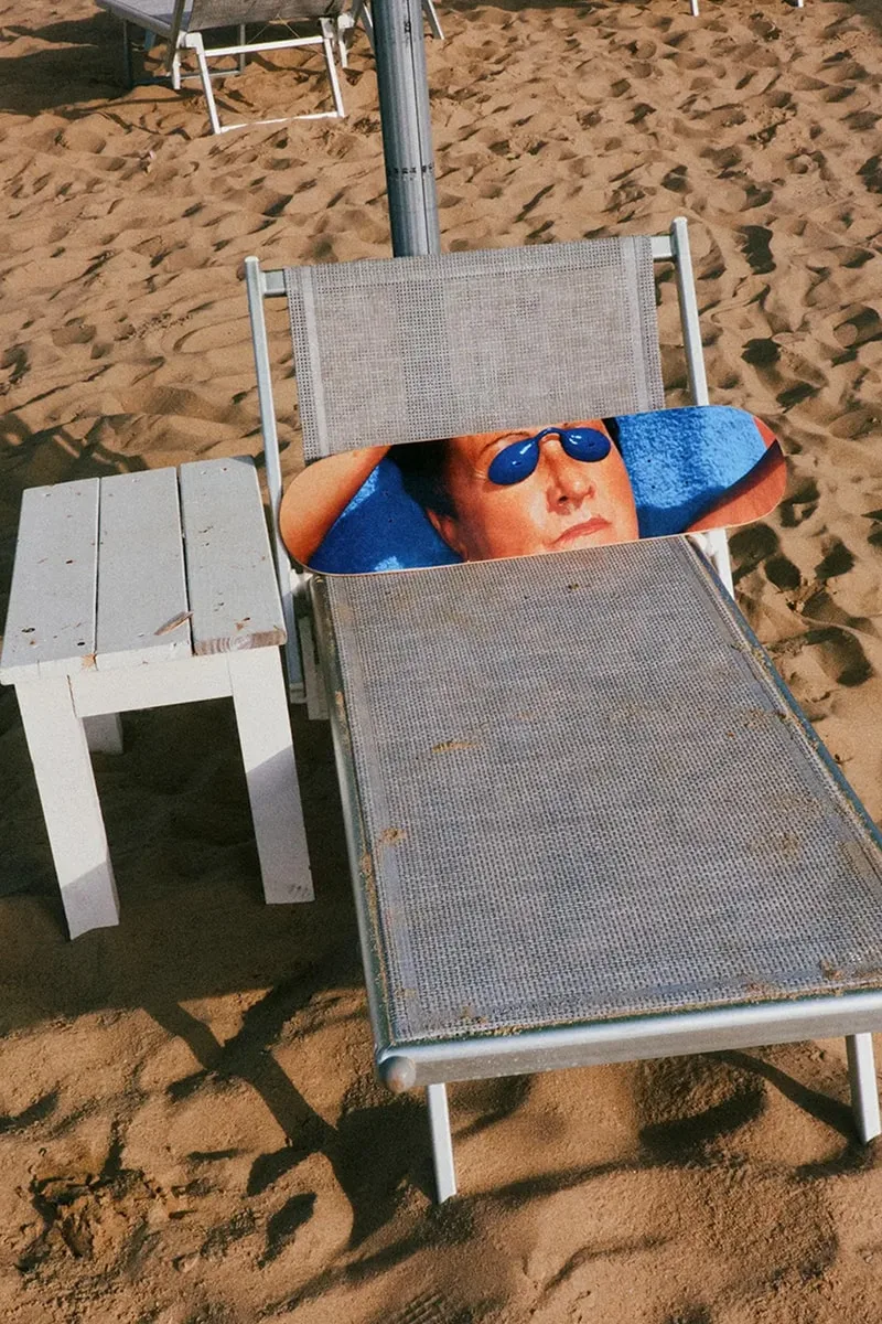 martin-parr-x-the-skateroom-plage-et-nostalgie/carousel-2.jpg
