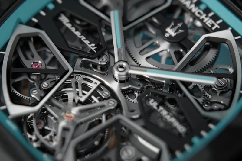 maserati-et-bianchet-presentent-la-montre-ultrafino-flying-tourbillon/carousel-2.jpg