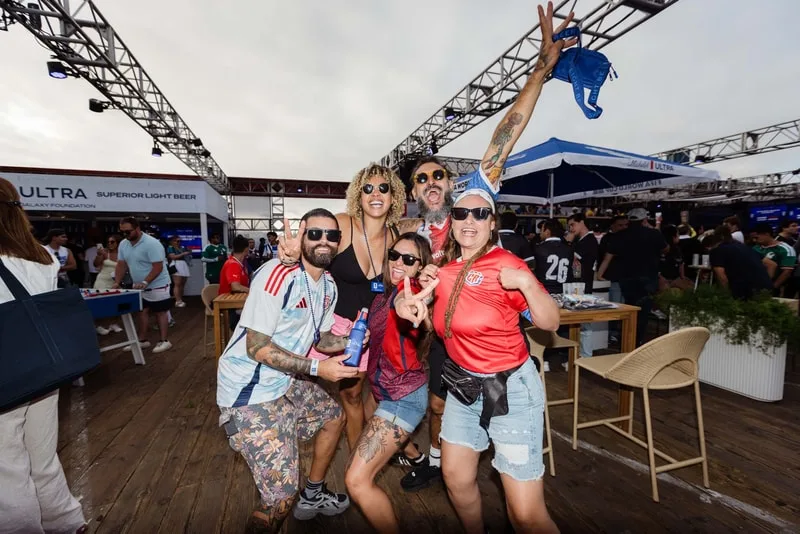 michelob-ultra-levenement-foot-sur-la-jetee-de-santa-monica/carousel-5.jpg