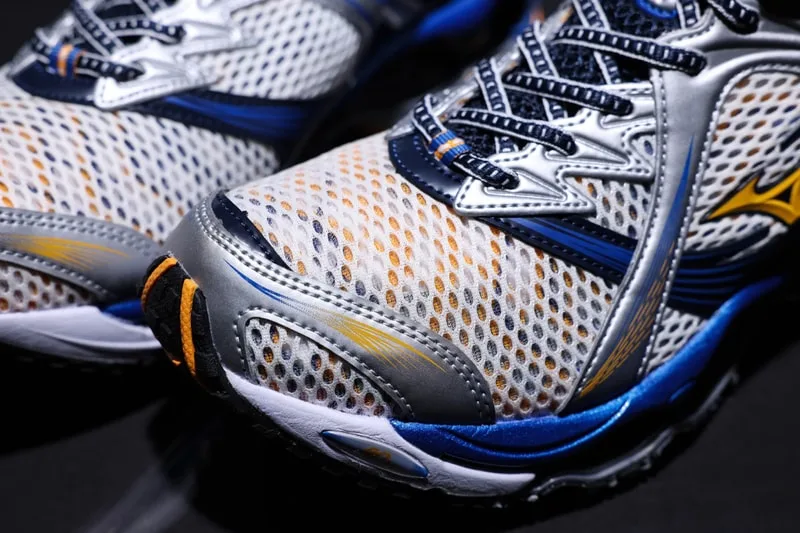 mizuno-wave-prophecy-1-deux-coloris-en-contraste/carousel-6.jpg