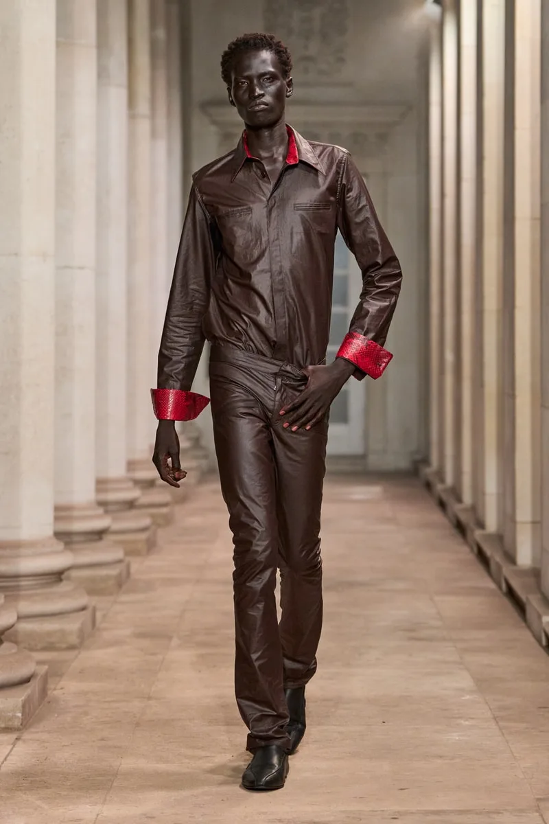 mowalola-trois-air-jordan-14-pour-ss27/carousel-4.jpg