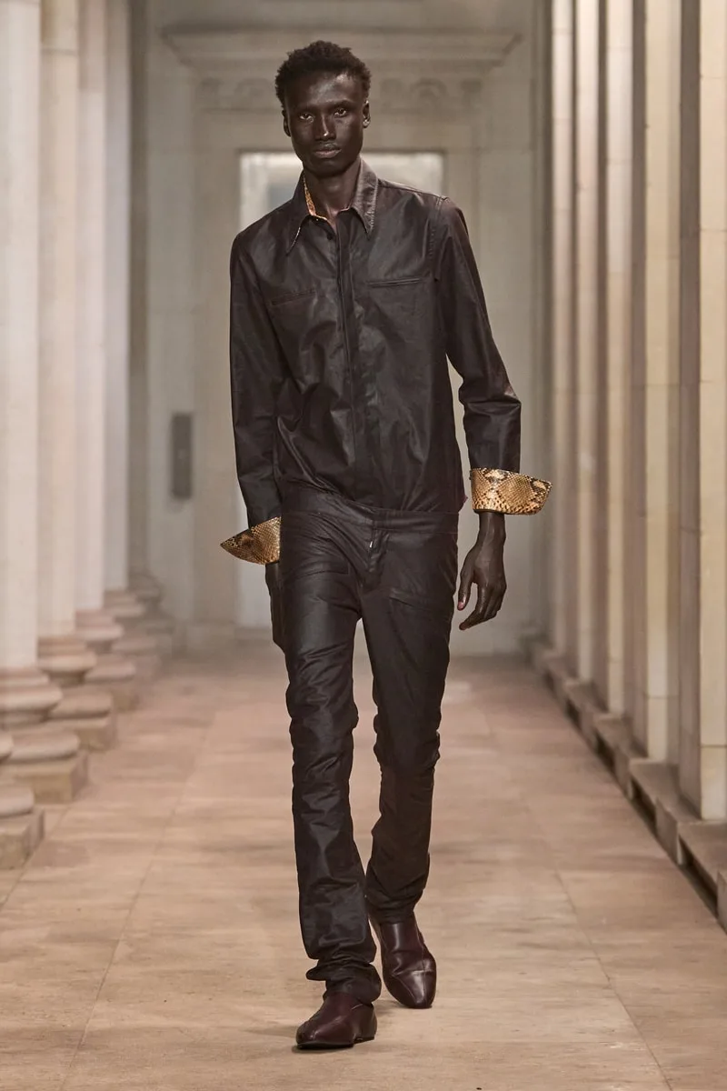 mowalola-trois-air-jordan-14-pour-ss27/carousel-6.jpg