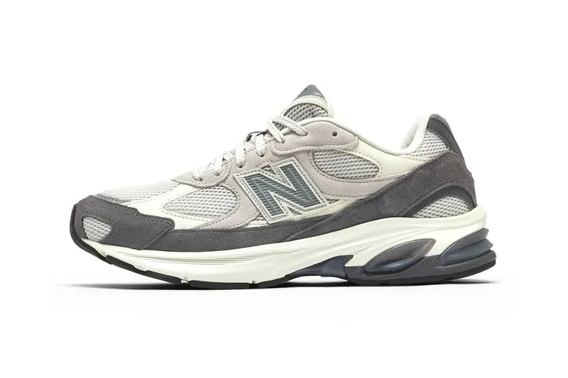 new-balance-2010-innovation-avec-la-neptune-grey/carousel-1.jpg