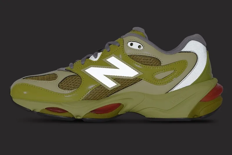 new-balance-983-une-teinte-jaunerouge-vive/carousel-5.jpg