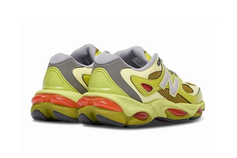 Chaussures de sport New Balance, design vibrant et coloré, vues de dos