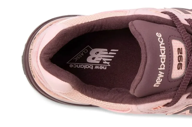 new-balance-992-pink-chalk-un-souffle-pastel-inedit/carousel-7.jpg