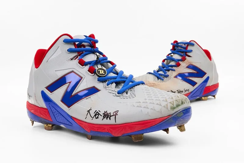 new-balance-ohtani-1-sneakers-historiques-en-vente/carousel-1.jpg