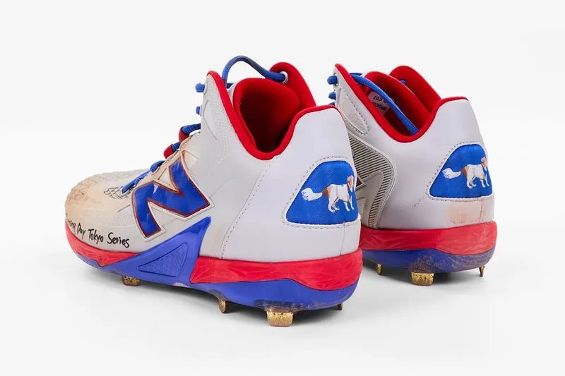 new-balance-ohtani-1-sneakers-historiques-en-vente/carousel-3.jpg