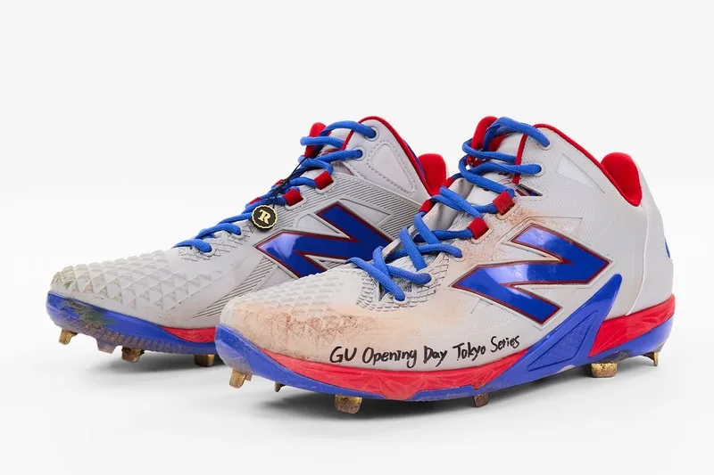 new-balance-ohtani-1-sneakers-historiques-en-vente/carousel-7.jpg