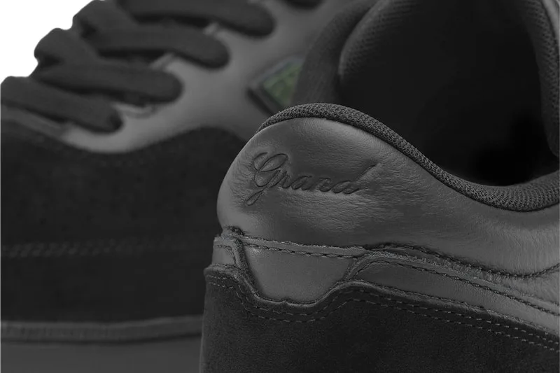 new-balance-x-grand-des-sneakers-pour-le-skate/carousel-5.jpg