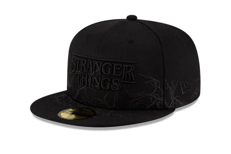 new-era-et-stranger-things-une-collection-inspiree-pour-lete-2026/carousel-9.jpg