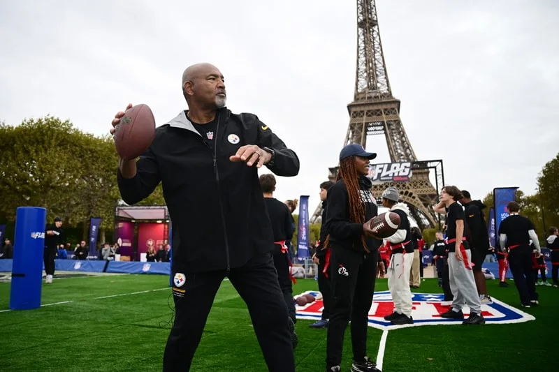 Boutique NFL à Paris : collaborations Casablanca, PSG et Galerie Joseph, autour des Steelers et des Saints