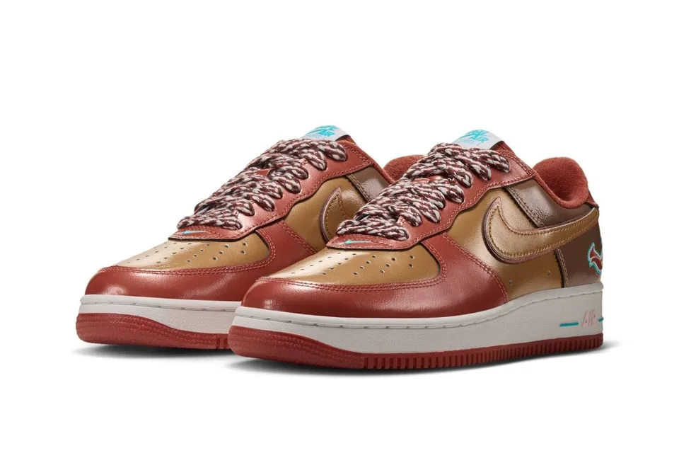 nigo-x-j-hope-une-nike-air-force-1-unique/carousel-8.jpg
