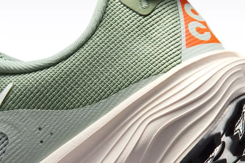 nike-acg-pegasus-trail-performance-et-style-au-rendez-vous/carousel-8.jpg