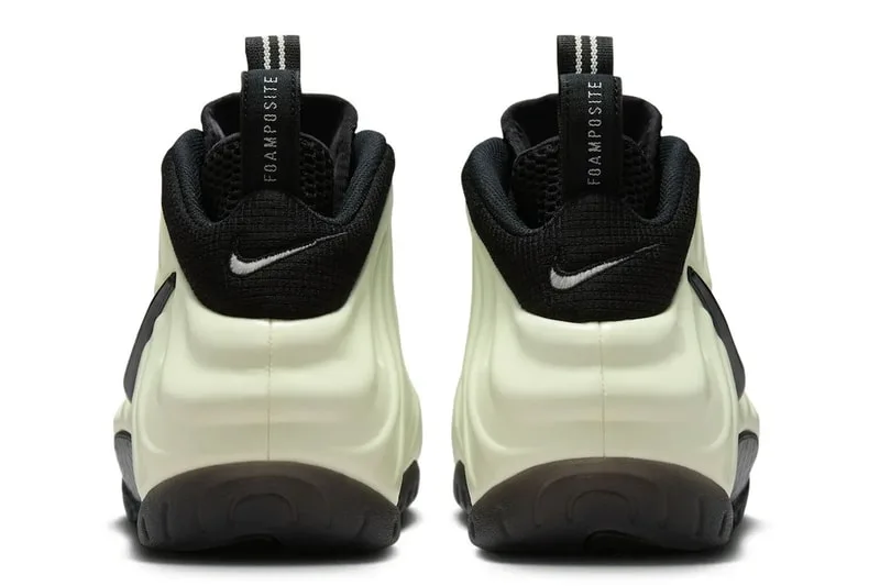 nike-air-foamposite-pro-un-eclat-lumineux-inedit/carousel-5.jpg