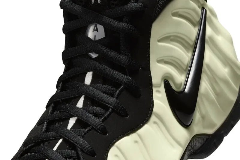 nike-air-foamposite-pro-un-eclat-lumineux-inedit/carousel-7.jpg