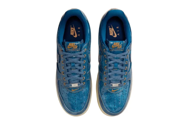 nike-air-force-1-patent-denim-un-denim-sous-vernis/carousel-4.jpg