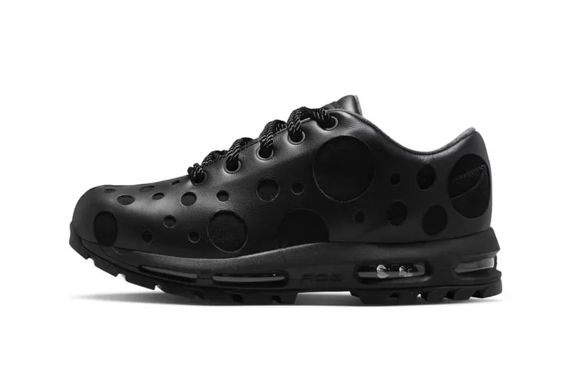 nike-air-max-goadome-allure-audacieuse-avec-le-motif-a-pois/carousel-1.jpg