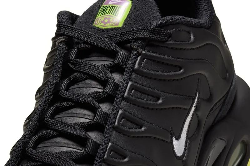 nike-air-max-plus-premier-linspiration-tiempo-revue/carousel-7.jpg